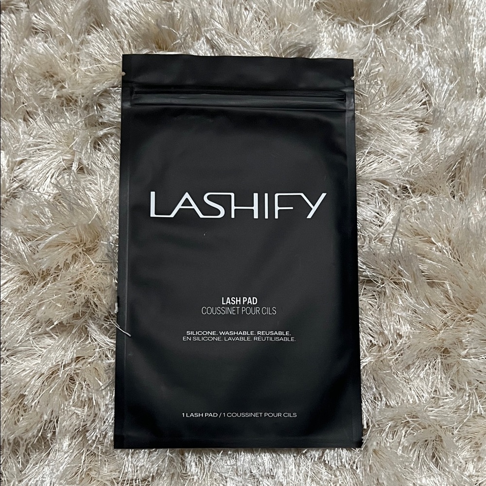 NWT Lashify lashpad